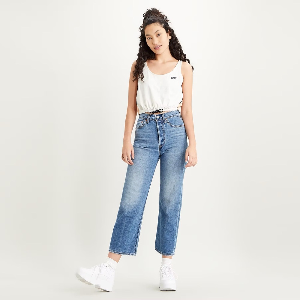 Levi’s Aritzia Ribcage Straight Ankle Denim Jeans